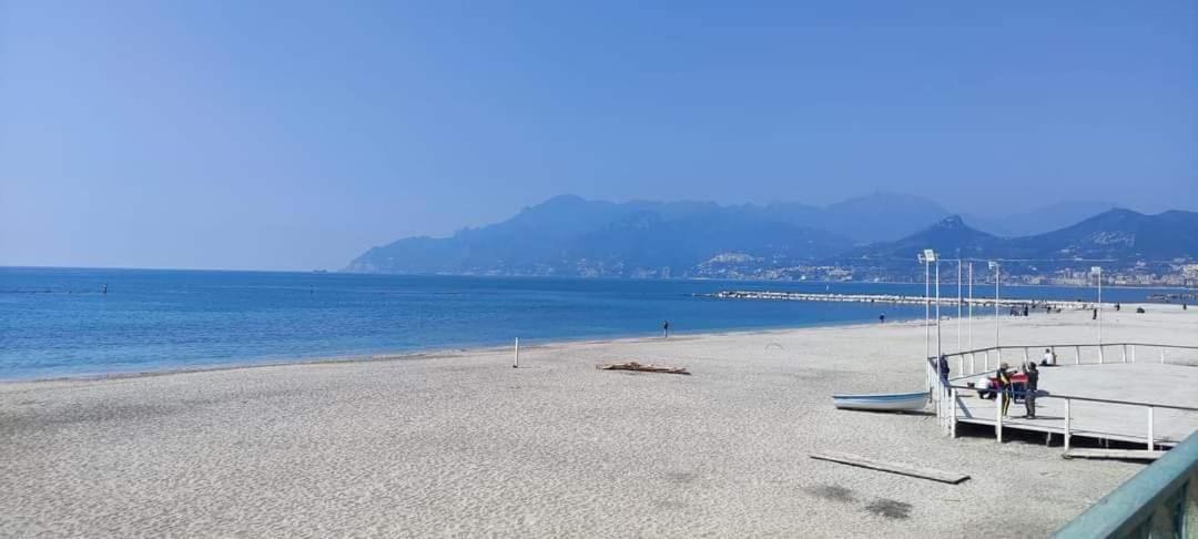 Salifornia Casa Vacanze Apartment Salerno Exterior photo